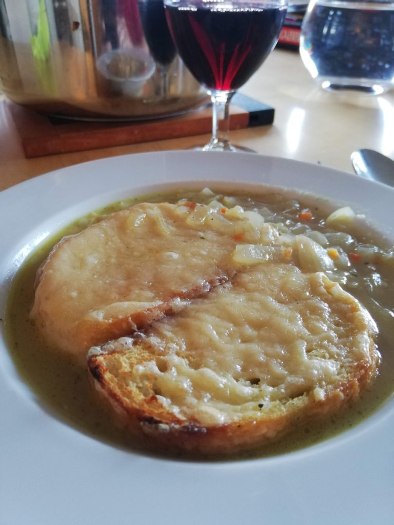 Zwiebelsuppe